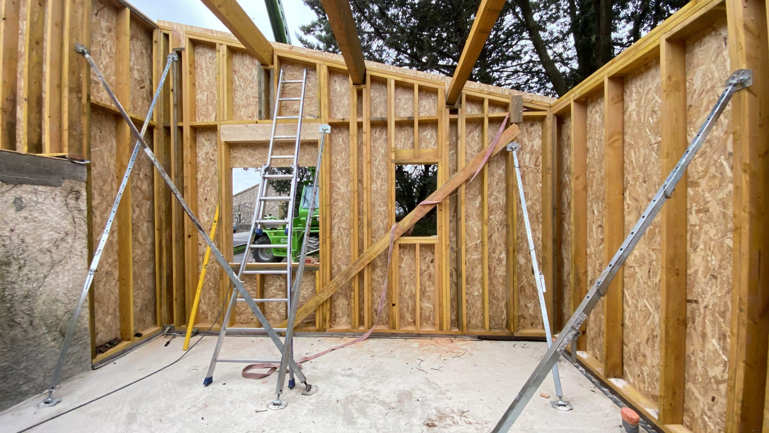 EXTENSION BOIS MAISON INDIVIDUELLE COMBAILLAUX 