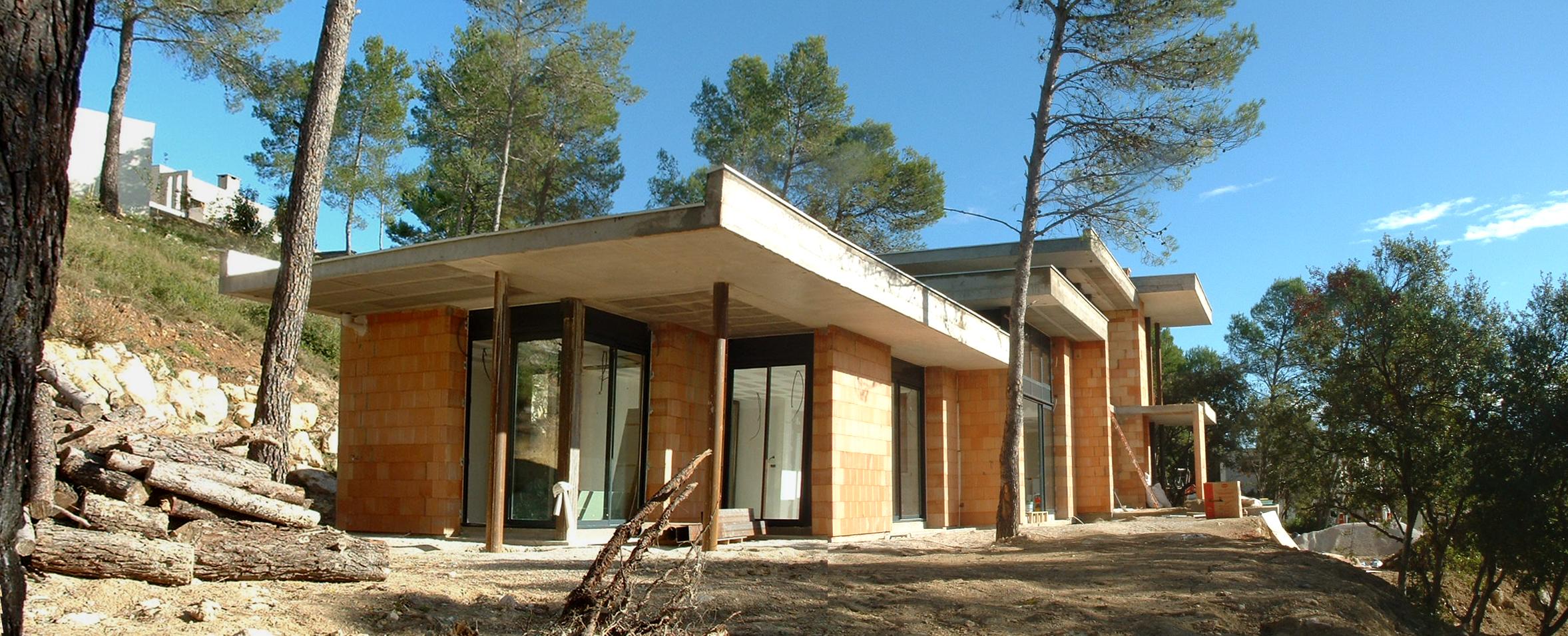 MAISON INDIVIDUELLE st gely du fesc CONTEMPORAINE